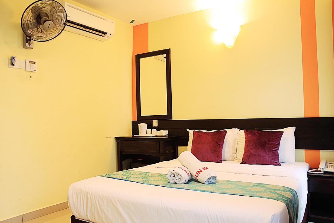 Sun Inns Hotel Ayer Keroh Kültér fotó