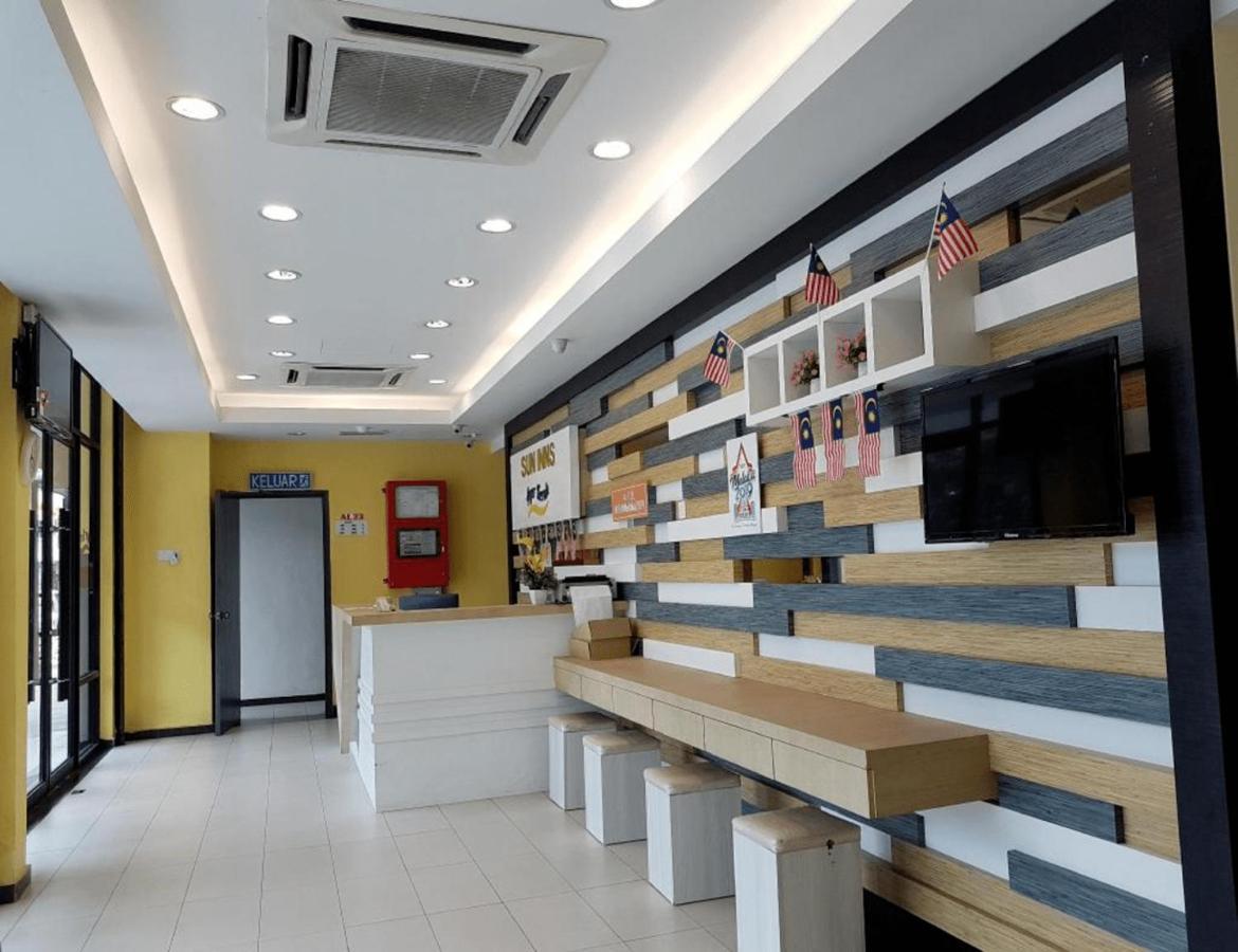 Sun Inns Hotel Ayer Keroh Kültér fotó