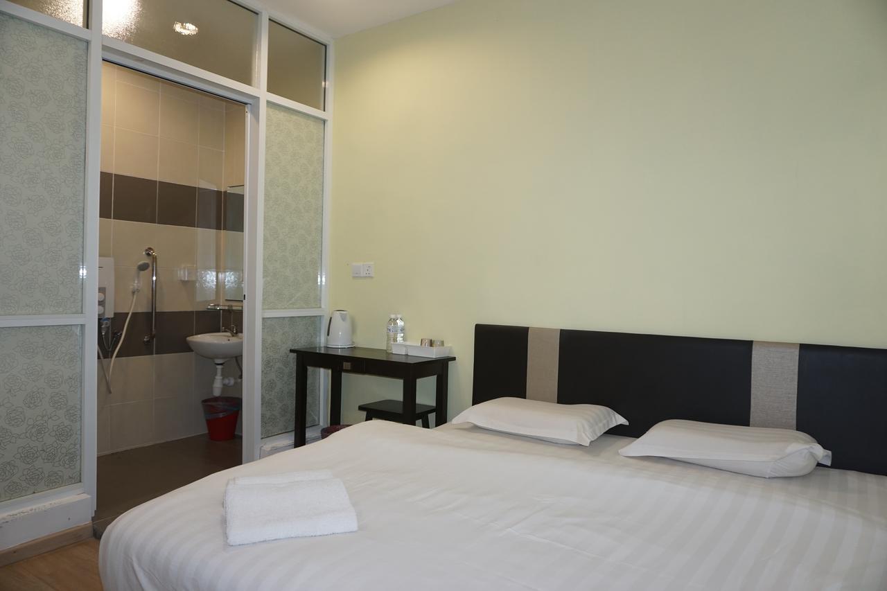 Sun Inns Hotel Ayer Keroh Kültér fotó