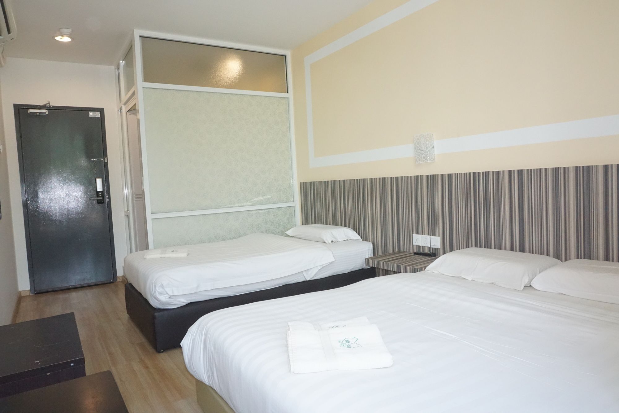Sun Inns Hotel Ayer Keroh Kültér fotó
